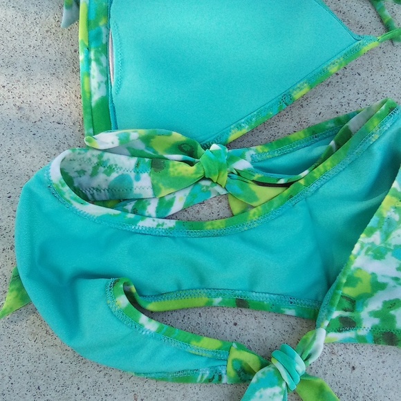Victoria's Secret Neon Yellow Green Blue Bikini - Picture 7 of 16